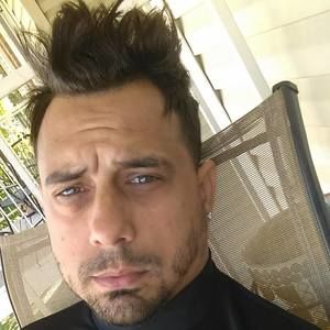 Meet your Posher, Jorge